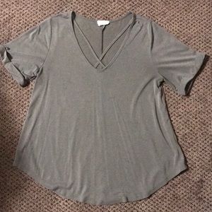 Sienna Sky Olive Green T